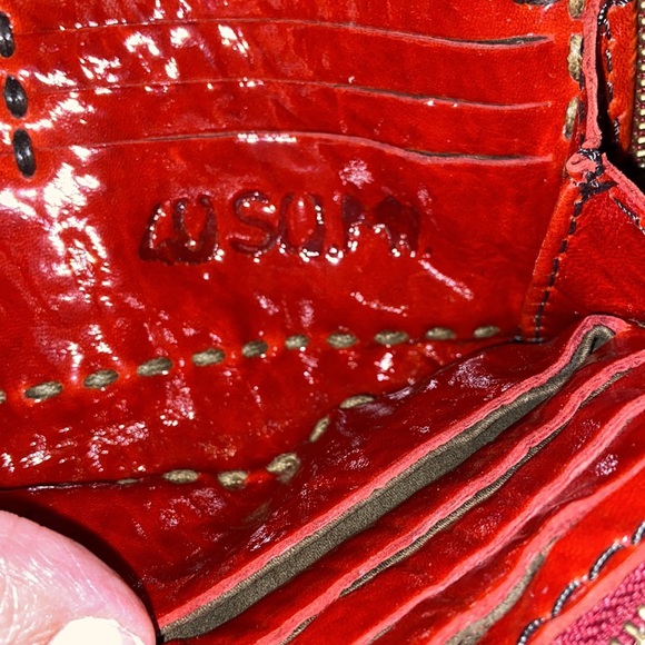 49 Square Miles Deep Red Clingy Zip Around Wallet - Picture 4 of 4